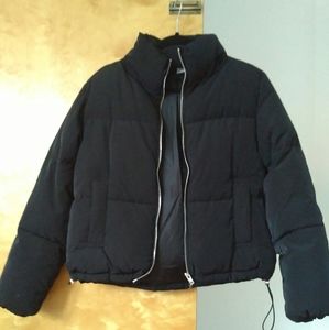 H&M cropped puffer jacket in black